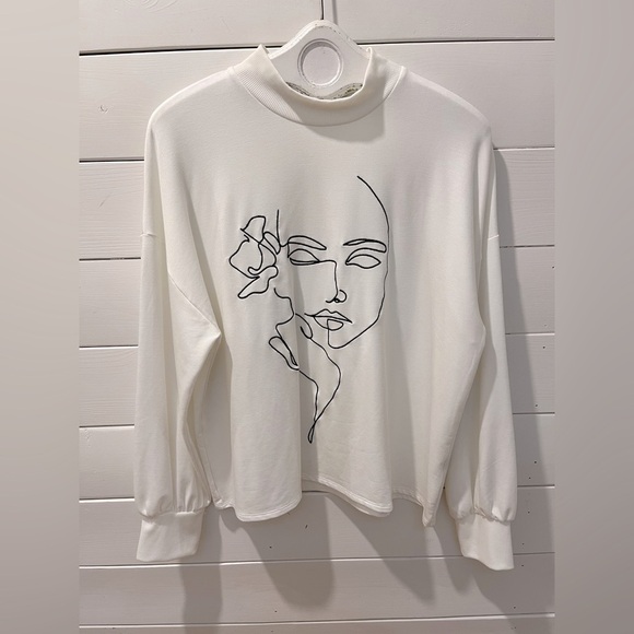 Reitmans Sweaters - 🤍NWOT Reitmans Face Line Art Sweater – XXL – Cream